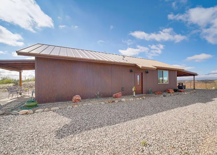 Holiday home Surrounding Mtn & Valley Views! Getaway