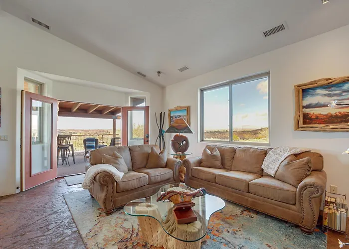 Holiday home Surrounding Mtn & Valley Views! Getaway Cornville