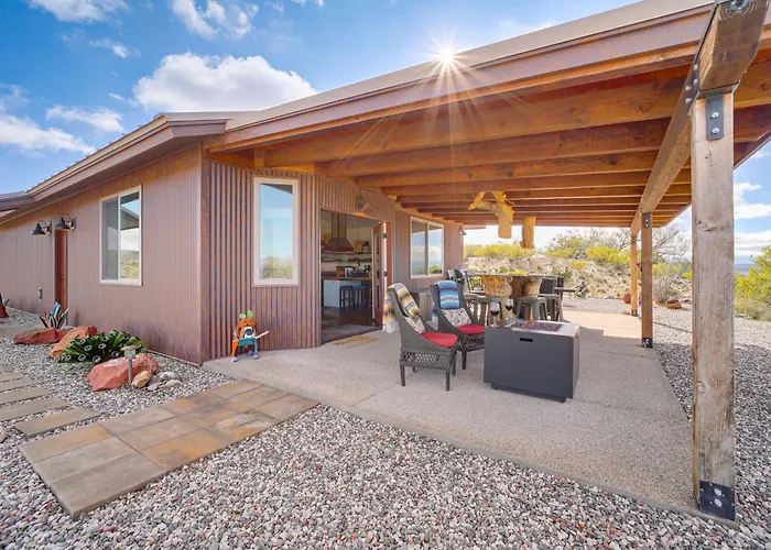 Holiday home Surrounding Mtn & Valley Views! Getaway Cornville