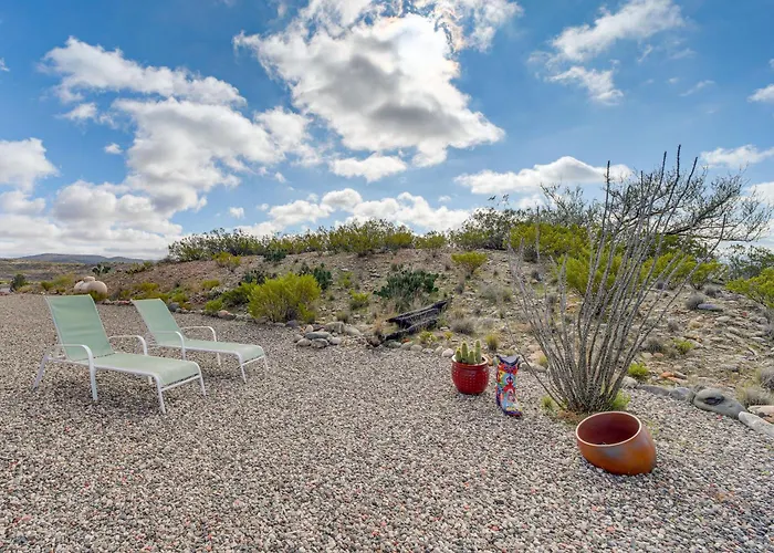 Surrounding Mtn & Valley Views! Getaway *
