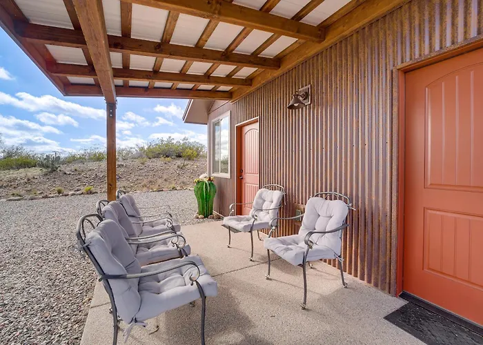Surrounding Mtn & Valley Views! Getaway