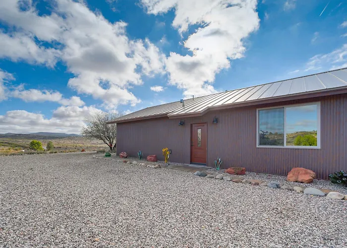 Holiday home Surrounding Mtn & Valley Views! Getaway Cornville